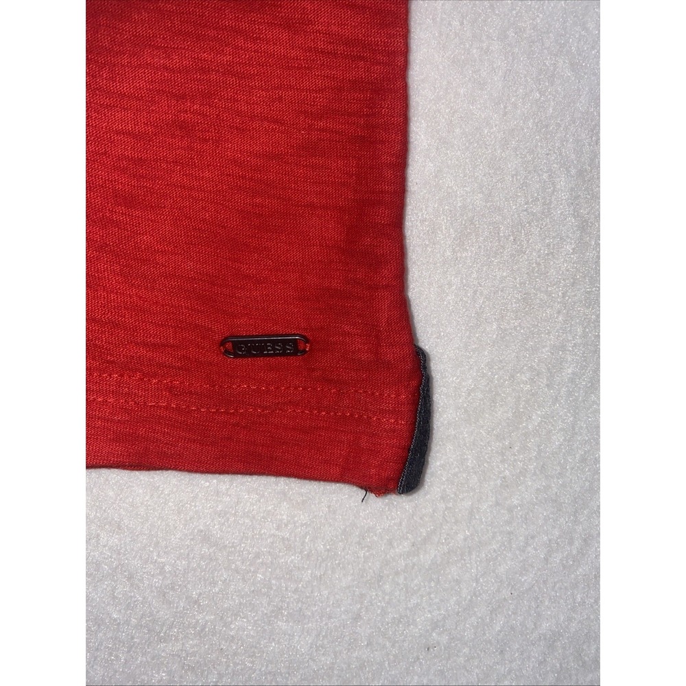GUESS Men's Red Short Sleeve Button Henley T-Shirt - Size XXL C14 - Picture 3 of 6